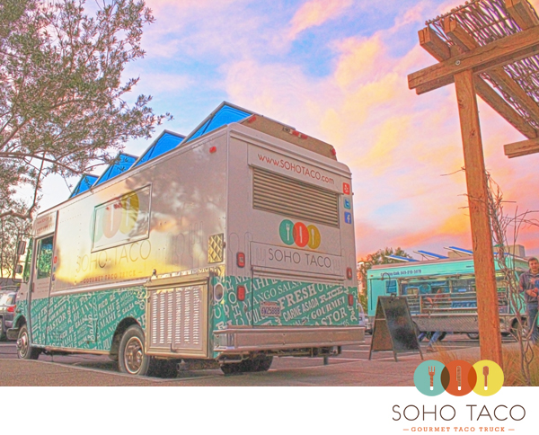 SoHo-Taco-Gourmet-Taco-Truck---SoCo-Collection---OC-Mart-Mix---Costa-Mesa---Orange-County---CA---Feliz-Nochebuena